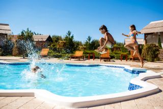 Akala Hotels & Residences Amenities - Kid's Swimming Pool